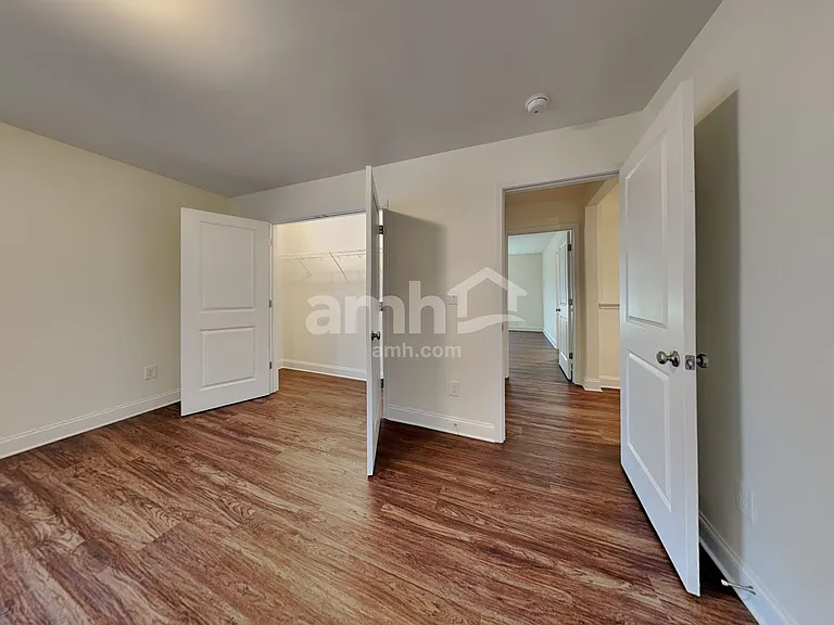 165 Stowe Rd — Photo 15