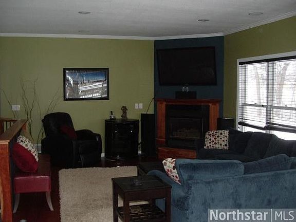 5th image of 1778 Lakewood Dr N