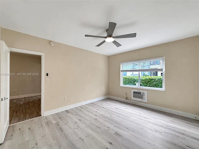 965 Bay Dr #2 — Photo 14
