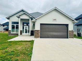 4407 Belmont Ave, Lakeshore, ON N0P1J0