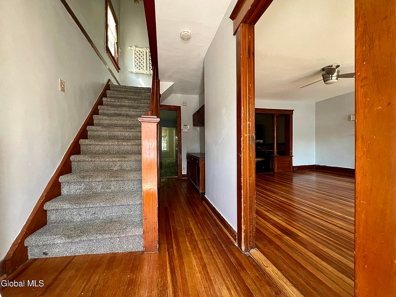 2nd image of 37 Sloan Street