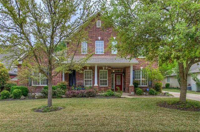 Stunning Home in Vista Oaks!