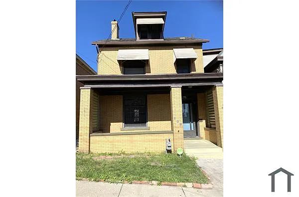 509 Margaret St photo 1