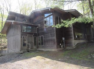 65 Clinton Rd, Tuxedo Park, NY 10987