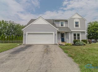 204 Freedom Ln, Waterville, OH 43566