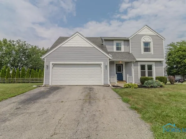 204 Freedom Ln, Waterville, OH 43566