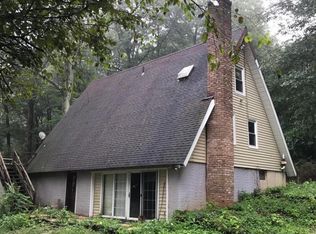 2556 Albert Rill Rd, Westminster, MD 21157