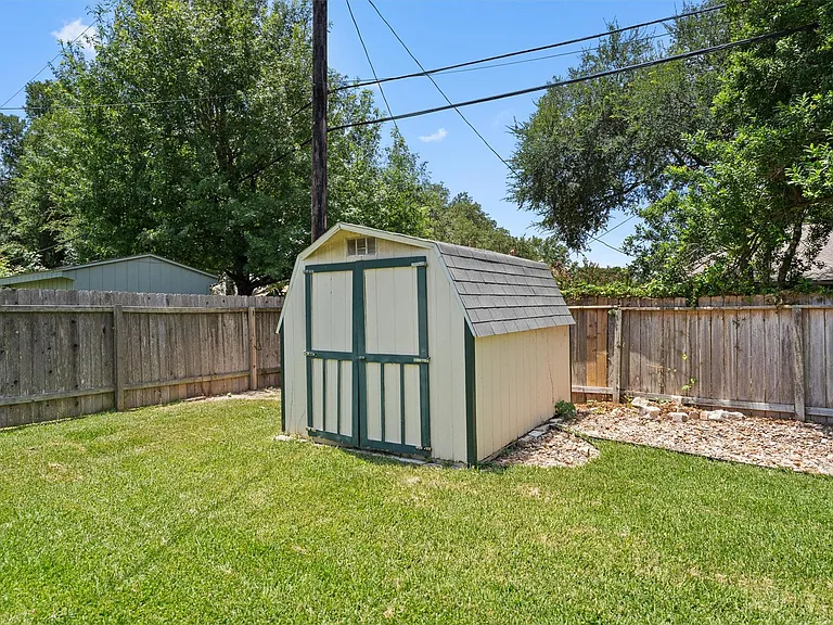 2900 Brandy Ln — Photo 35