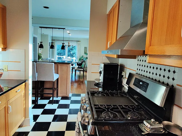 4524 Salem Ln NW #1 — Photo 8