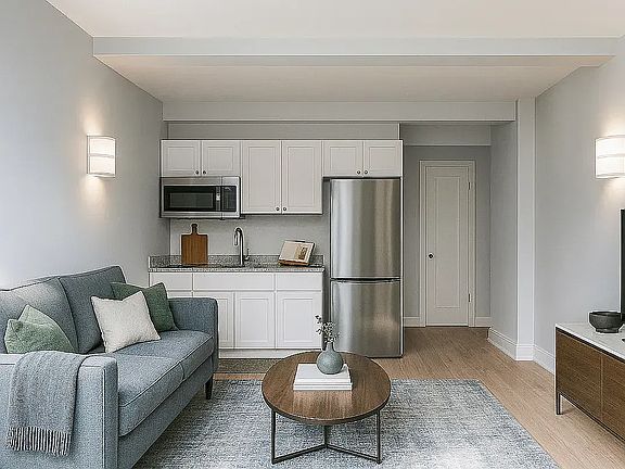 2nd image of 240 W 73rd St #2520