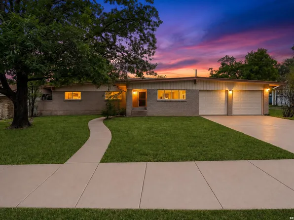 9823 John Rolfe Dr, San Antonio, TX 78230