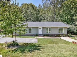 105 Shumaker Cir, Fountain Inn, SC 29644