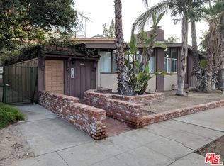 12409 Archwood St APT 3, North Hollywood, CA 91606