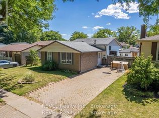 7116 Harriman St, Niagara Falls, ON L2J 3S2