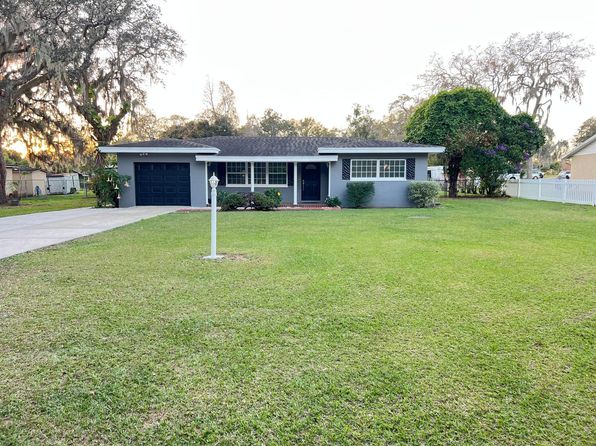 1004 S Valrico Rd