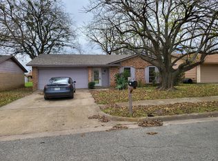 1112 Ridgewood Ln, Hutchins, TX 75141