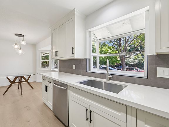 5th image of 1175 Bodega Dr