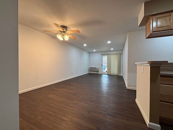 3rd image of 1140 Morraine View Dr Unit 105