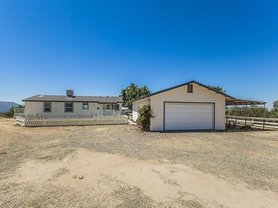 34421 Buckaroo Ln, Auberry, CA, 93602