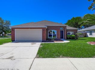 3130 Fox Squirrel Dr, Orange Park, FL 32073