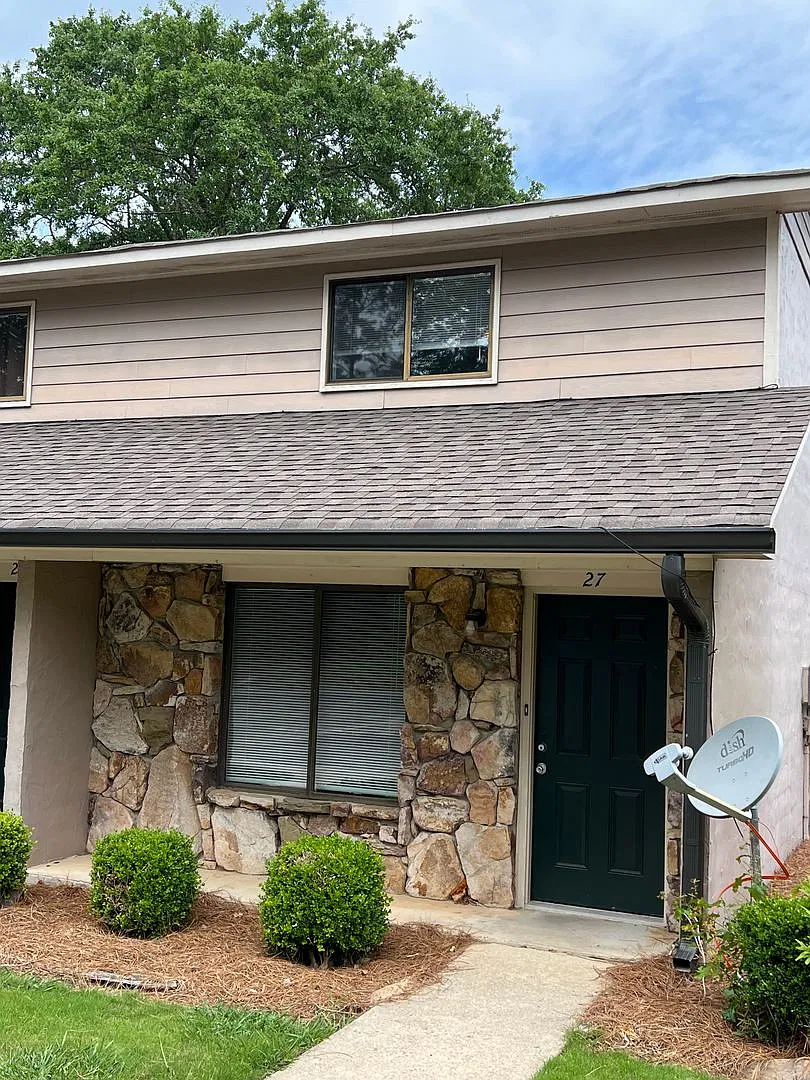 25 Adamson Drive — Photo 1