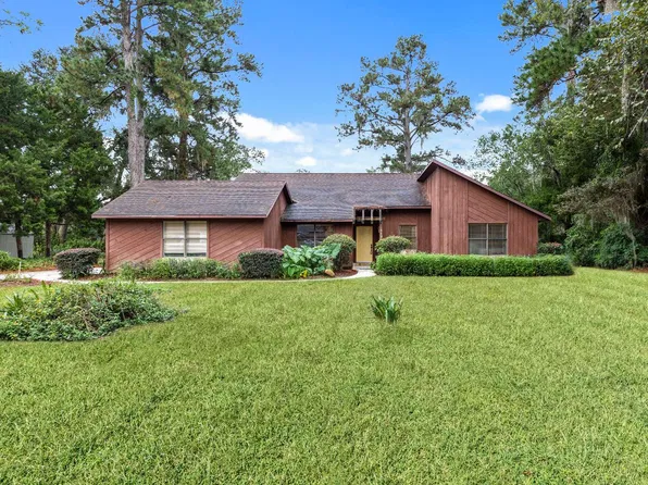 1170 NW Frontier Dr, Lake City, FL 32055