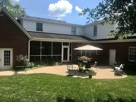 5th image of 925 Sandwedge Ct