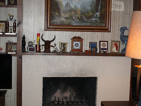 4th image of 4195 Margarita St