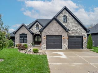 117 Stable Way, Jeffersonville, IN