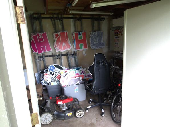 426 W 12th Ave, Hutchinson, KS 67501