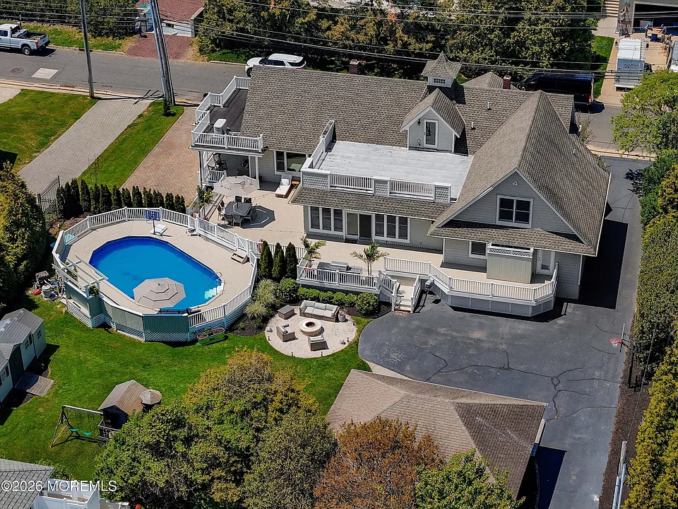 69 Seaview Ave