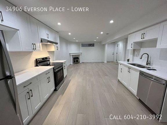 2nd image of 34906 Everson Pl