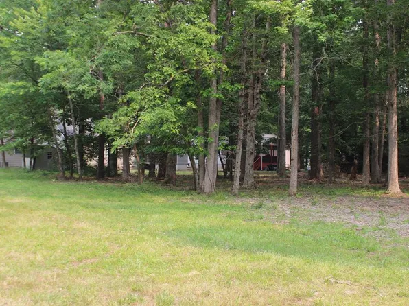 1982 Ships Ct #1982, Greenbackville, VA 23356