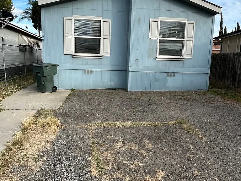 150 Venus Cir — Photo 2