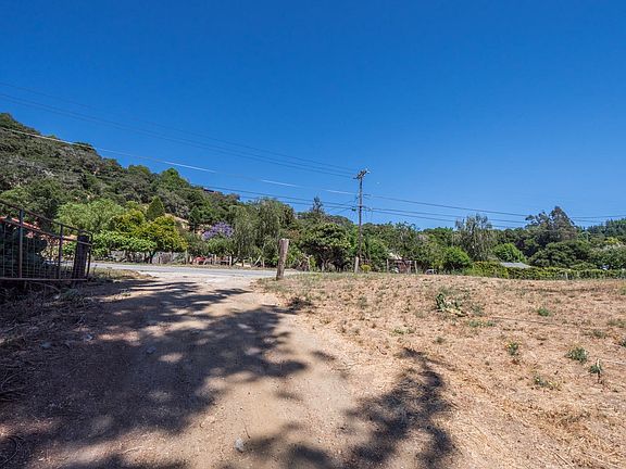 5th image of 104-191-08 Cherryvale Ave