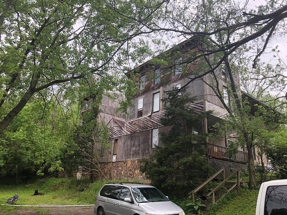 1st image of 2157 Selim Ave