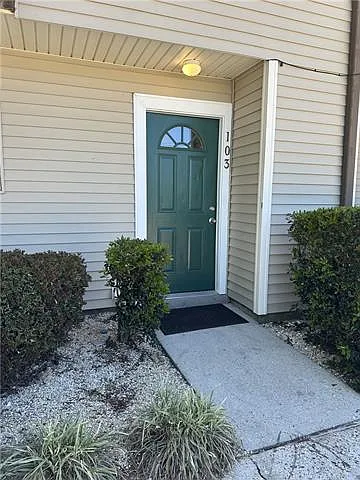 1020 Saint Julien Dr — Photo 1