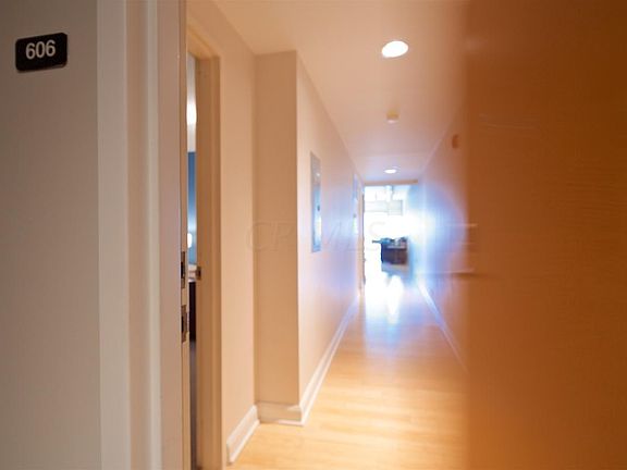 2nd image of 100 E Gay St Unit 606