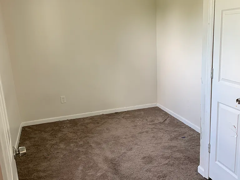 52 Mill St — Photo 8