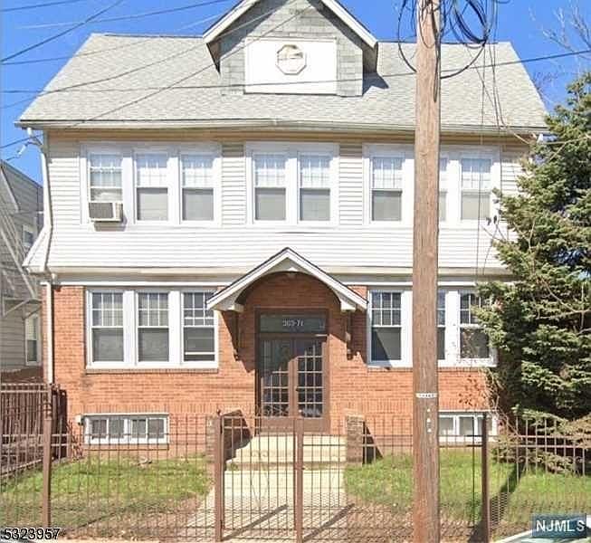 1st image of 369-371 Kerrigan Blvd
