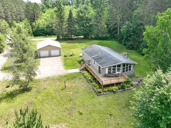 843 Sundstein Rd, Eagle River, WI 54521