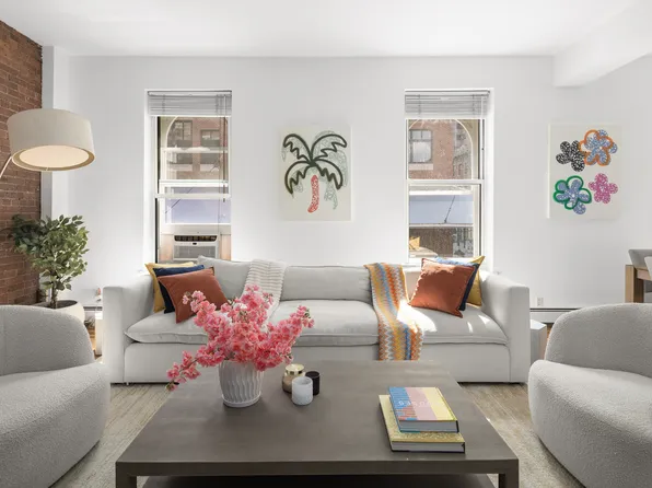 211 Front Street image 9 of 22