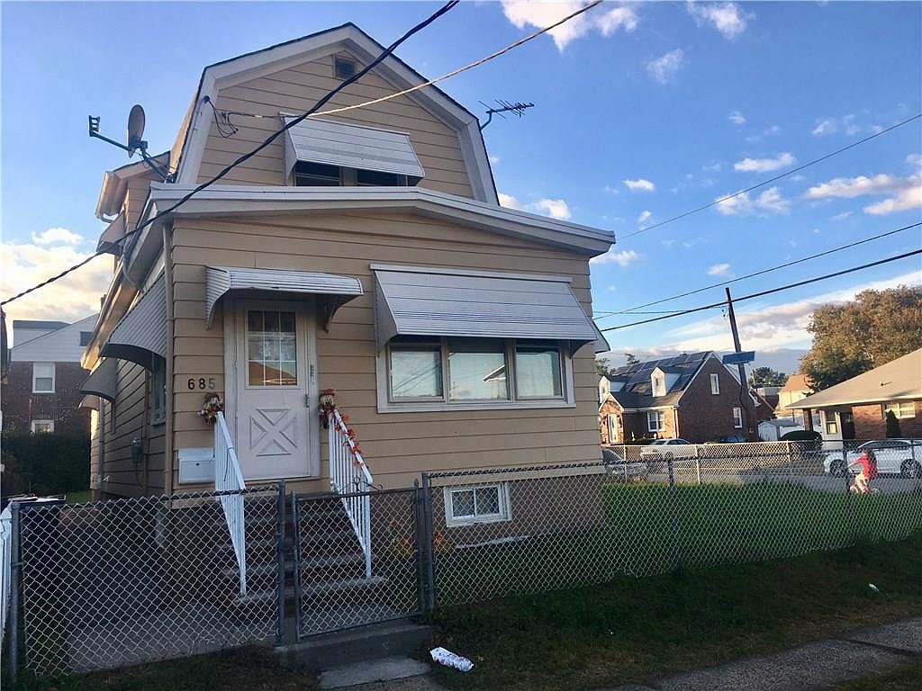 685 Penn St, Perth Amboy, NJ 08861 Zillow