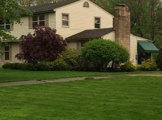 257 Bradford Dr, Canfield, OH