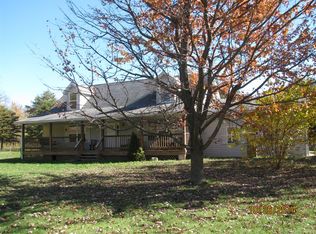 17392 Palmer Rd, Moores Hill, IN 47032