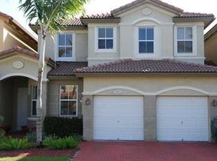 7605 NW 113th Path, Doral, FL 33178