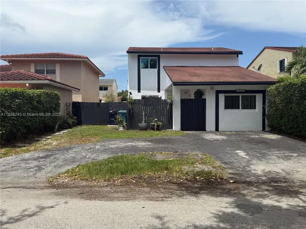 10726 SW 147th Pl, Miami, FL 33196