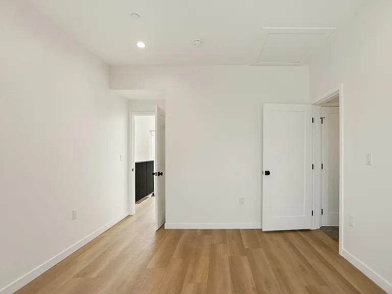 1840 Stoner Ave #1/2 — Photo 14