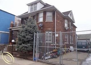 2nd image of 1230 Lawndale St