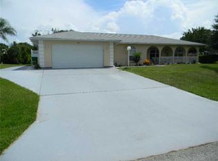 833 Patterson Ave, Sebastian, FL 32958